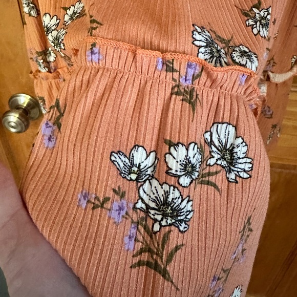 Pinkblush Coral Floral Print Tiered Maternity Tank Top - Picture 4 of 12